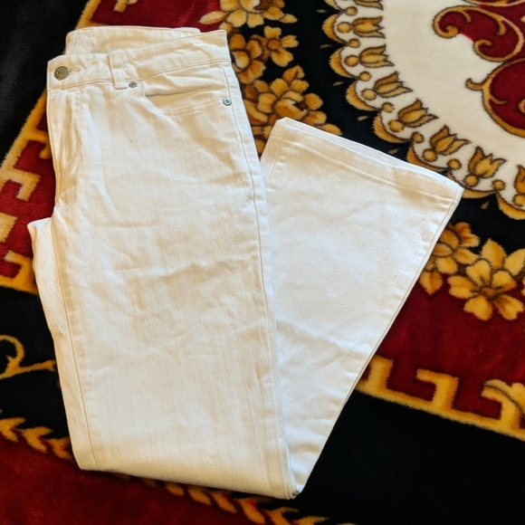 Boston Proper Denim - Boston Proper White Bootcut Jeans Size 2
